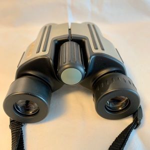 Binoculars. Minolta.